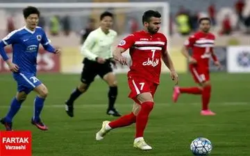 
پیشنهاد جنجالی استقلال به 7 پرسپولیس/ بیا استقلال شماره 7 فرهاد را بپوش!