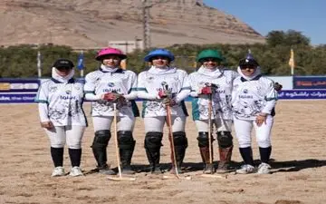 لیگ ملی چوگان ایران آغاز شد؛ بسپارشیمی سپیدان پیشتاز میدان