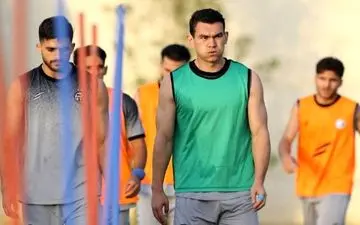 مدافع ملی‌پوش استقلال در تمرینات گروهی حاضر شد