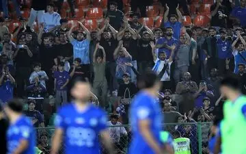 اکبرپور: انسجام تیمی در استقلال از بین رفته است/ بازی ندادن به آدان اشتباه بود