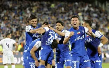 ساپینتو مهاجم استقلال را خط زد | قلم قرمز روی نام ۴ بازیکن آبی برای دربی