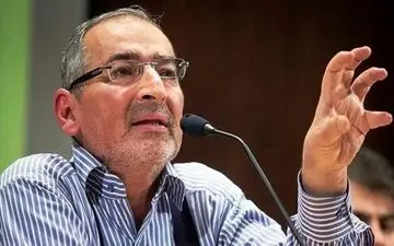 صادق زیباکلام ممنوع‌التدریس شد