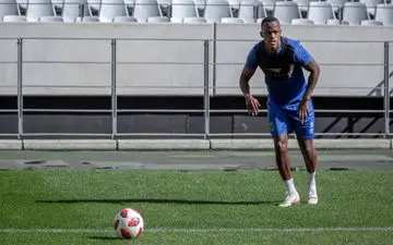 خطر فسخ قرارداد بیخ‌گوش خرید جدید استقلال