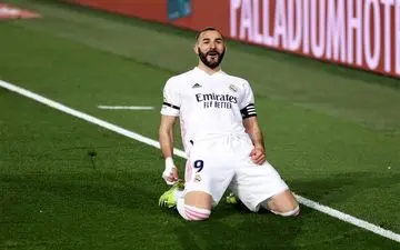 تمدید قرارداد بنزما با رئال مادرید