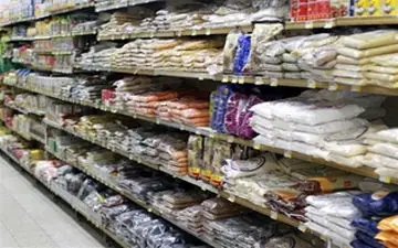 غارت فروشگاه‌های قطری در خاک عربستان + فیلم 