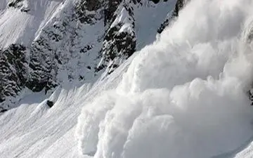 مسدودشدن جاده چالوس به دلیل احتمال وقوع بهمن