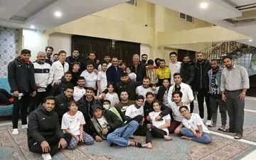 

دیدار ملی‌پوشان فوتبال ایران با دیدار رئیس‌جمهور

    