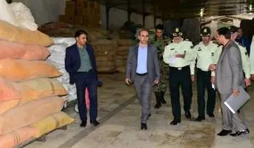 انباری با 538 میلیارد ریال کالای احتکار شده در شیراز پلمب شد