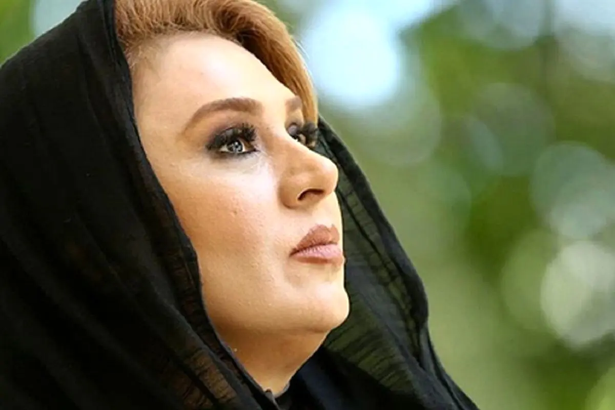 نسرین مقانلو با پالتو ترند در اکران «آن دیگری»/ عکس