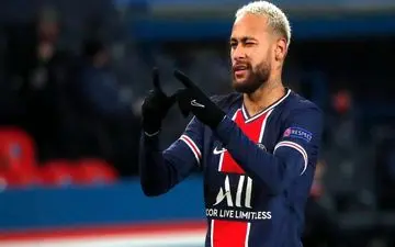  نیمار تا 2025 با پاری سن ژرمن تمدید کرد