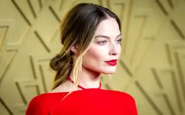 لوازم آرایشی مورد علاقه ستاره‌های هالیوودی| راز زیبایی را از سلبریتی ها یاد بگیرید