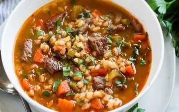 طرز تهیه سوپ بوقلمون؛ پیش‌غذایی خوشمزه و مقوی برای ماه رمضان