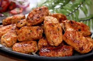 کوفته بادمجان عربی: یه غذای اصیل و پرماجرا! / طرز تهیه کوفته بادمجان عربی