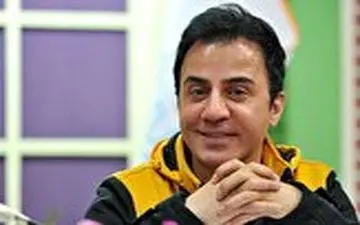 صحبت‌های عموپورنگ درباره شایعات مهاجرتش از ایران