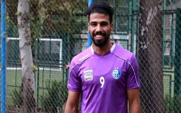 گزینه جدید فرهاد مجیدی برای خط حمله استقلال در دیدار با الاهلی