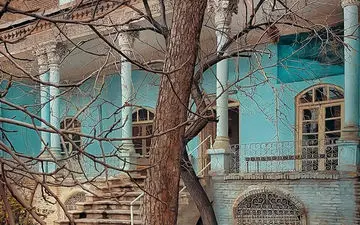 این مدرسه سرنوشت دختران تهرانی را تغییر داد