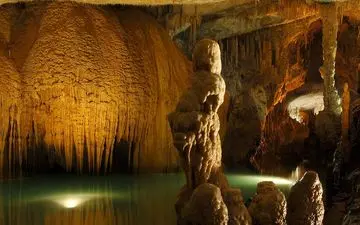 غار جعیتا در لبنان، خانه انسان های ماقبل تاریخ