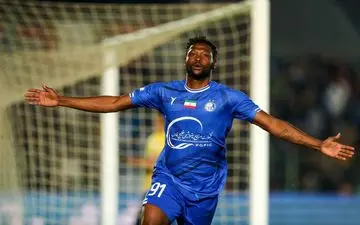 مهاجم خبرساز استقلال مصدوم شد؛ جوما، بازی حساس با تراکتور را از دست می‌دهد؟
