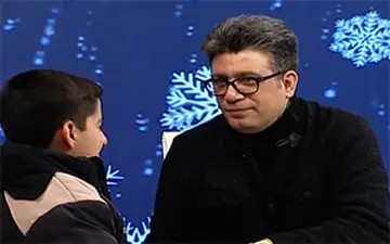 وقتی شاگردان رضا رشیدپور تصمیم می‌گیرند معلمشان را در استخر غرق کنند + فیلم