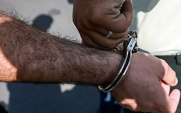 پوست این پسر تهرانی تبدیل به سنگ شد /لیزر درمانی دردسر شد!