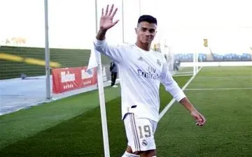 رئال‌مادرید هافبک برزیلی‌اش را به دورتموند قرض داد 