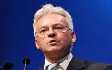 اروپا مسیر دمکراتیک را تنها راه حل بحران ونزوئلا دانست