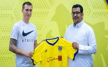 تقویت خط میانی حریف عربستانی پرسپولیس/هافبک استرالیایی به التعاون پیوست+عکس