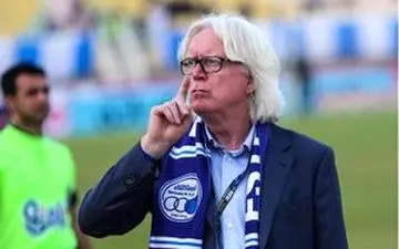 حمله استقلالی‌ها به پیج وینفرد شفر