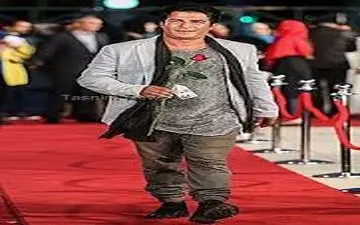 تیپ یوسف تیموری و همسر تایلندی‌اش در جشن حافظ + عکس