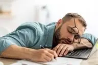 بدهی خواب بدنتان را با این راه حل های ساده از بین ببرید