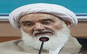 لطافت شعر،تبیین انقلاب را ماندگارتر خواهد کرد