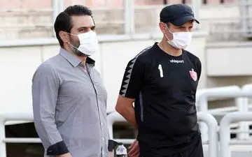 پیروانی:  به پرسپولیس قهرمان احترام بگذارید