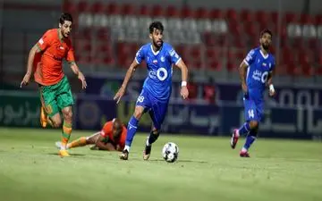 انتقاد تند استقلالی معروف از تعطیلی‌های لیگ برتر 