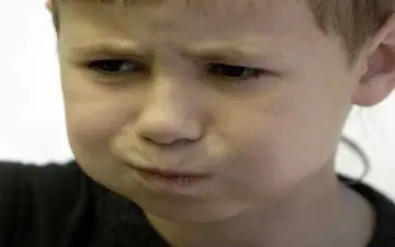 درمان لکنت زبان را نباید به تاخیر انداخت