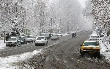 آغاز بارش برف و باران/ فردا دمای هوا ۸ درجه‌ کاهش می‌یابد