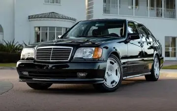 خودرویی که به تانک همه خودروها معروف است+عکس
