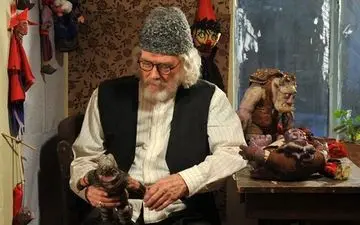 عصبانیت بازیگر پیشکسوت از بی‌توجهی‌ها: فقط جوانان بازی می‌کنند