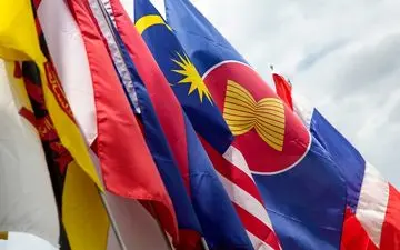  سی و سومین اجلاس سران آسه آن آغاز به کار کرد