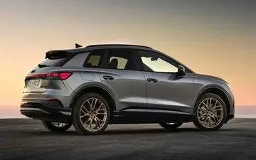 قیمت جدید آئودی Q5 در بازار اعلام شد؛ جزئیات و جدول قیمت مرداد 1404