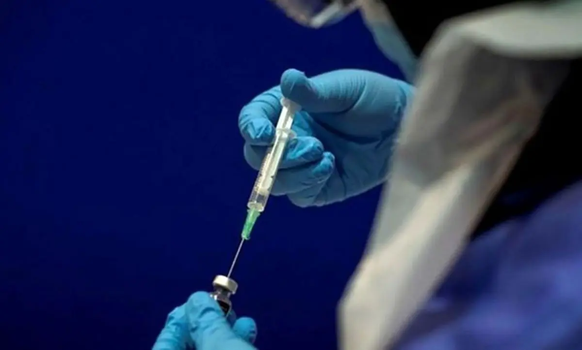 اعلام شرایط تجویز دز سوم واکسن‌های کرونا را برای کادر بهداشت و درمان