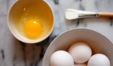 سفیده تخم‌مرغ: راز زیبایی یا یک تله خطرناک؟
