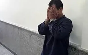 کور شدن  مرد حجره دار بعد از درگیری با مشتری