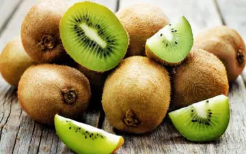 آشنایی با خواص شگفت‌انگیز کیوی 

