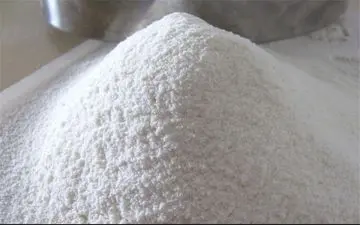 کشف یک کامیون آرد تاریخ مصرف گذشته در نظرآباد 