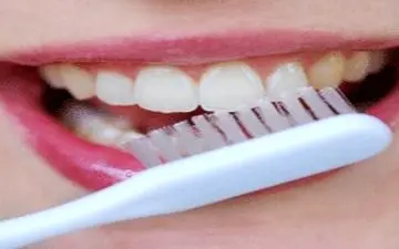 مسواک مناسب چه ویژگی هایی دارد؟