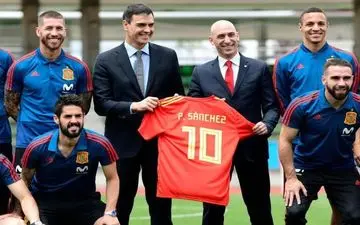 نخست وزیر اسپانیا: لالیگا را از ۱۹ خرداد از سرمی‌گیریم