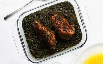 طرز تهیه مرغ ترش شمالی (جاافتاده و لذیذ با سبزی‌های معطر)