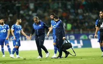 مدافع استقلال دربی را از دست داد