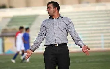 سرمربی استقلالی خوشه طلایی و نتایج نگران کننده 