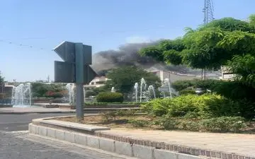 فوری / دود سیاه در اطراف بهارستان تهران + تصاویر